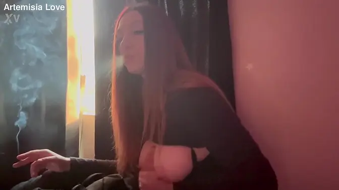 Smoking hot milf shows off big boobs