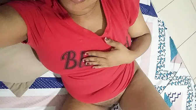 Step Cousin's Wet Pussy Gets Fingered and Creamed