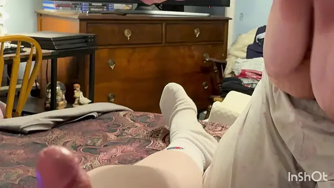 Stepmom gives sloppy blowjob and loves cum inside