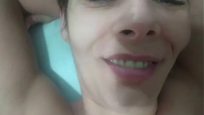 Stepmom's Curvy, Gaping Gostosa Takes My Cock in a Wet, Wild Ride