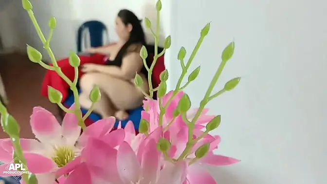 Stepmom's huge ass gets filled with creampie while I jerk off nearby