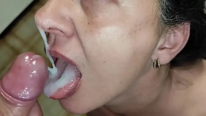 Stepmom sucks cock deep and swallows his load