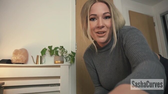 Stepmommy seduces with a good kiss and shows off big tits