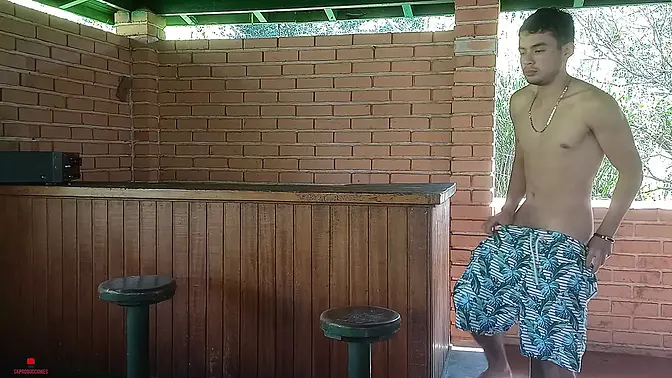 Stepsis caught me jacking off - now I'm pounding her in the pool