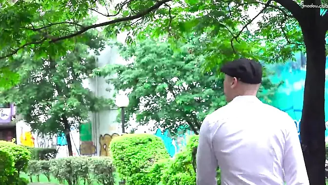 Stranger's Steamy Night: Clit play, deepthroat, and facial