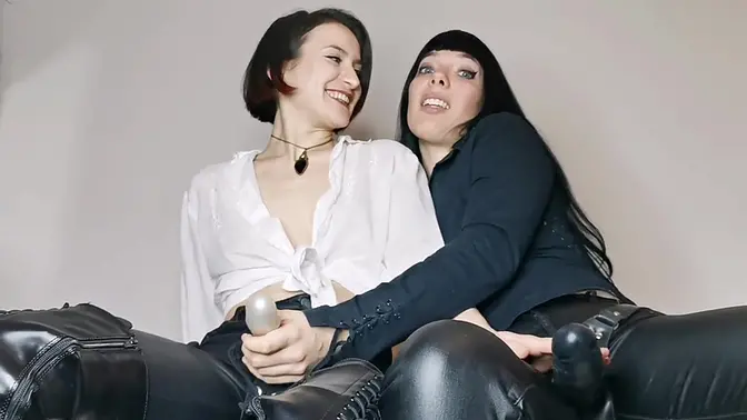 Strapon POV and Dirty Talk: Miss Flora and Goddess Aurora