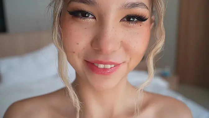 Stunning blonde teen gives best blowjob and shows off her tight pussy