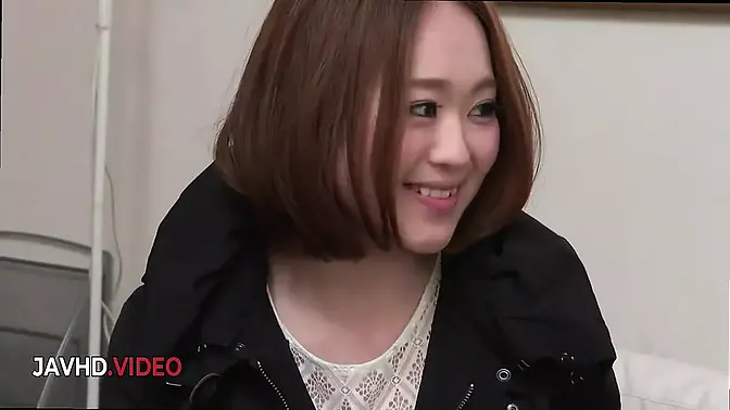 Sultry Asian Teen in Lingerie Teases and Sucks Cock