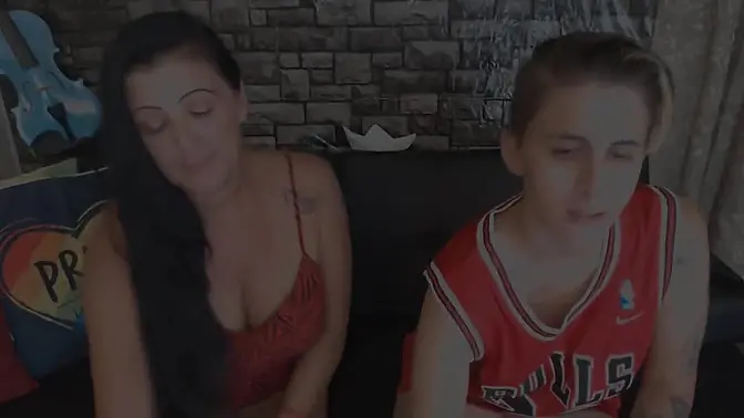 Sultry kiss and belly play in long tag team session