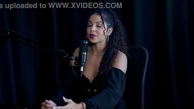 Sweet Karolzinha seeks MILF advice on avoiding leaks in swingers' house