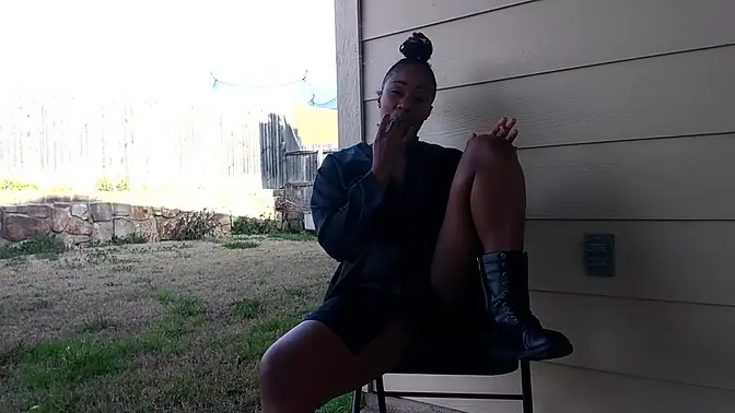 SweetTeenFindsSolace: Smokin' & Fingerin' Solo