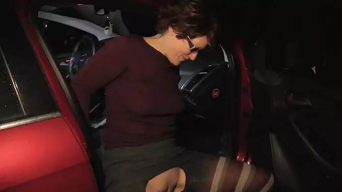 Sylvie, a parking lot bitch