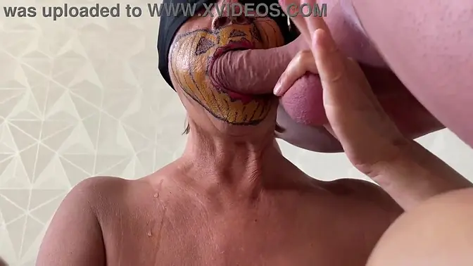 Tanned MILF gets big cock in mouth, cums on her face