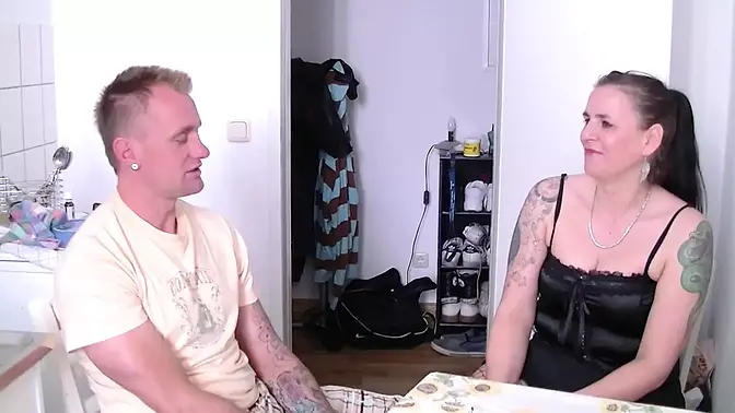 Tattooed Milf Eats Pussy & Fucks in the Kitchen