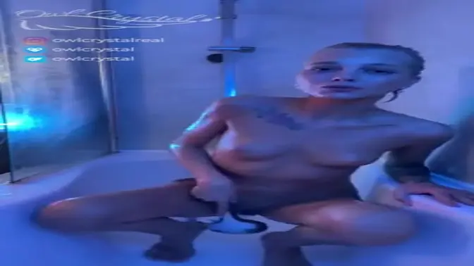 Teen Blogger Squirts and Dances with Dripping Cock