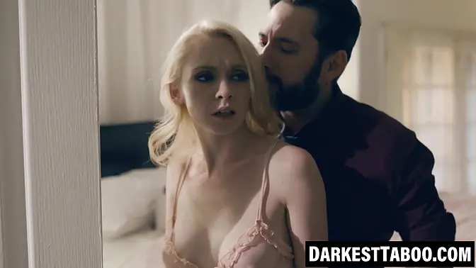 Teen blonde Athena Rayne deepthroats and rides cock in doggystyle