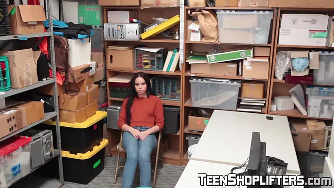 Teen girl rides big cock in reverse cowgirl while stealing