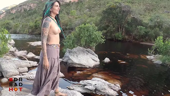 Teen Latina takes a huge cock in a dangerous public fuck by Black River