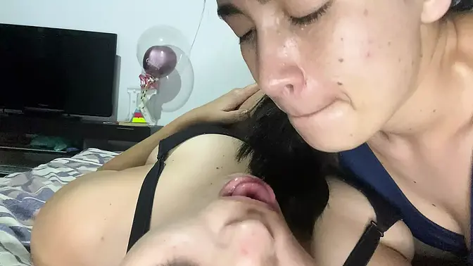 Teen lesbians deep tonguing and sucking