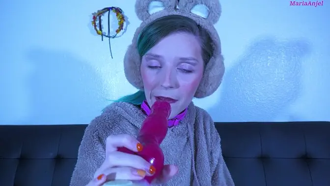 Teen slut takes Zain's cock hard