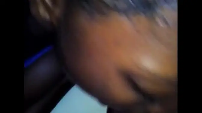 Thirsty girlfriend deepthroats and shows off her big booty