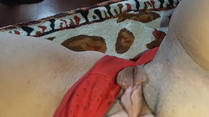 Three Os in POV - Wet Lesbian Threesome with Creampie