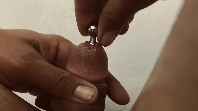 Tiny urethral plug stretches her small hole