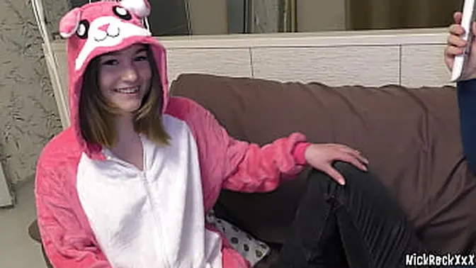 Two 18yo amateur lesbians double team big-dicked teacher on campus