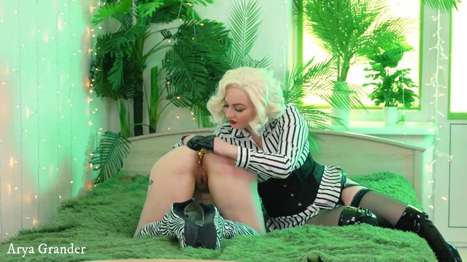 Two curvy MILFs engage in steamy lesbian action in PVC and latex