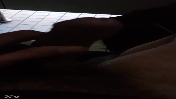 Two hot babes share lucky guy in FFM threesome