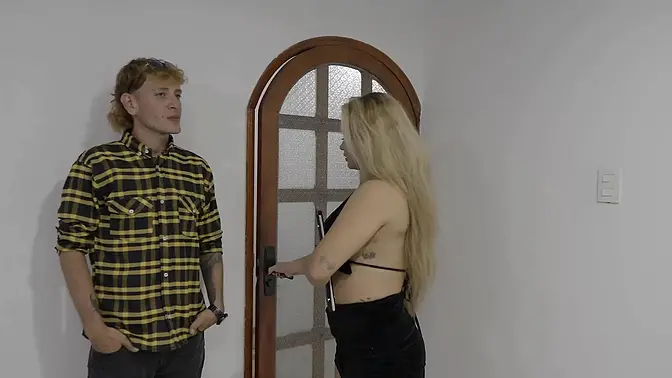 vendor of viennes roots ternina fucking me and eating my pussy