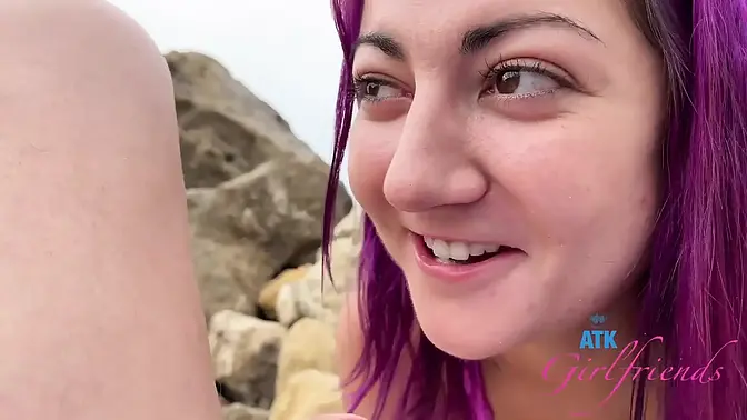 Virtual Date with fit, skinniest girl - she gets creampied