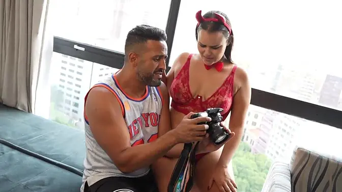 White Gf gets BBC in her round ass after photoshoot