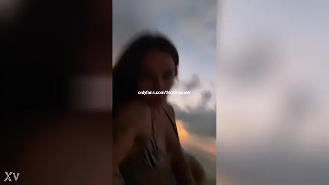 Yoga babe's pussy leaks during intense workout