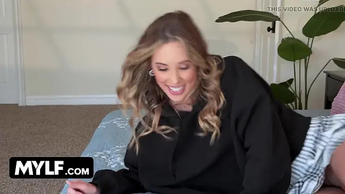 Young wizard gets a creampie while giving a deepthroat blowjob at costume party